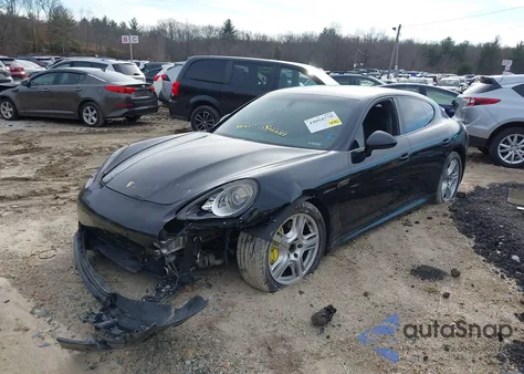 2012 Porsche Panamera 4 z USA, uszkodzony, nr VIN WP0AA2A77CL072065